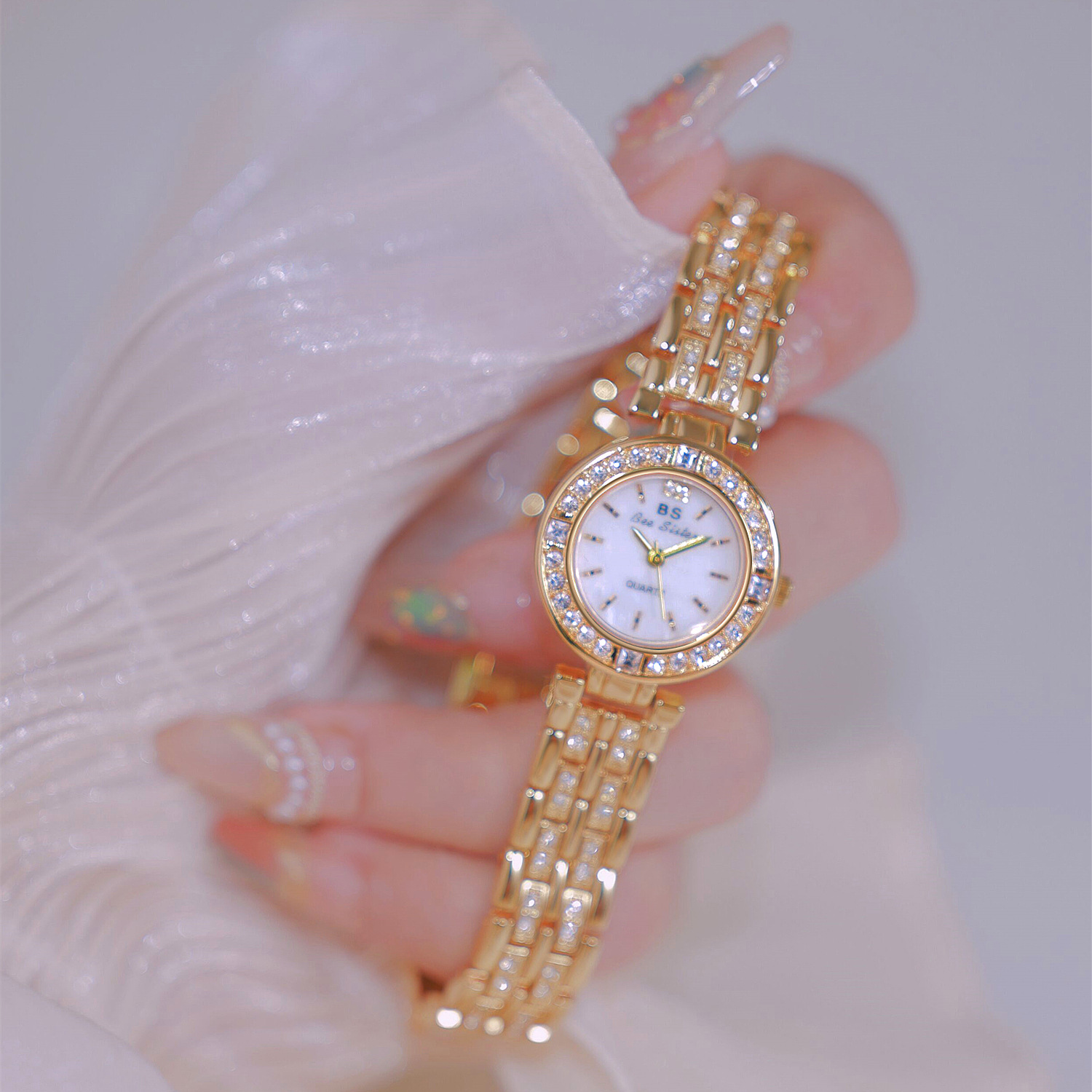 Korean Rhinestone Women's Watc - огляд і ціна Luxury Watch Korea