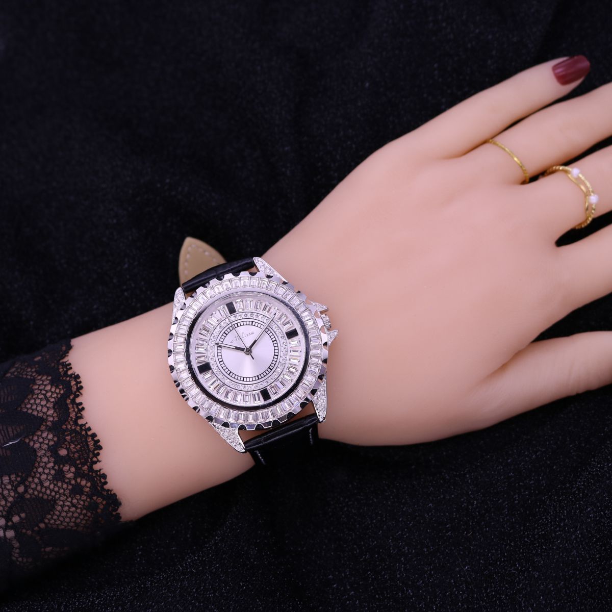 SALE! Discount Melissa Crystal - огляд і ціна Luxury Watch Discount