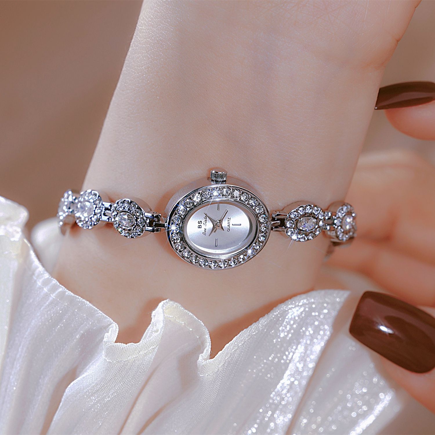 UTHAI New Women Chain Watch Li - огляд і ціна Luxury Watch Vintage