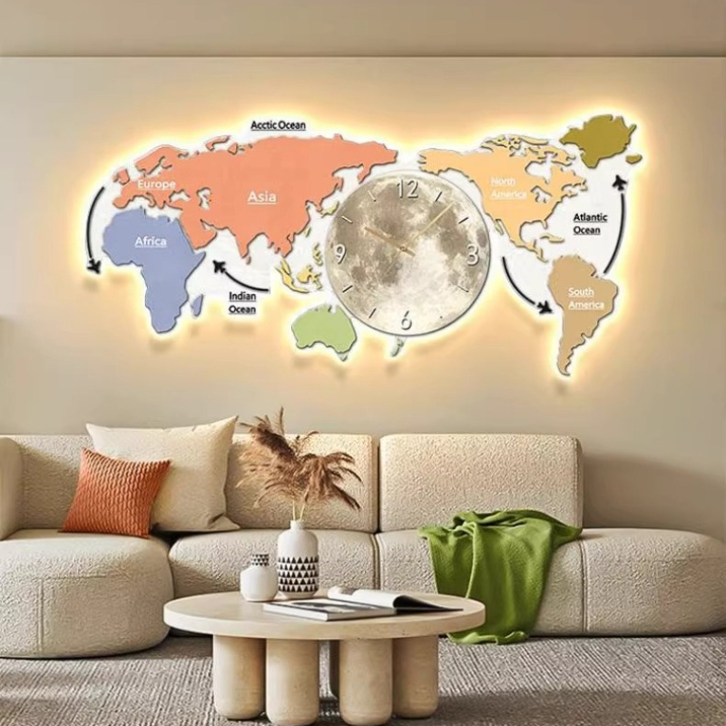 World Map Glowing Wall Clock L - огляд і ціна Luxury Watch Wall Clock